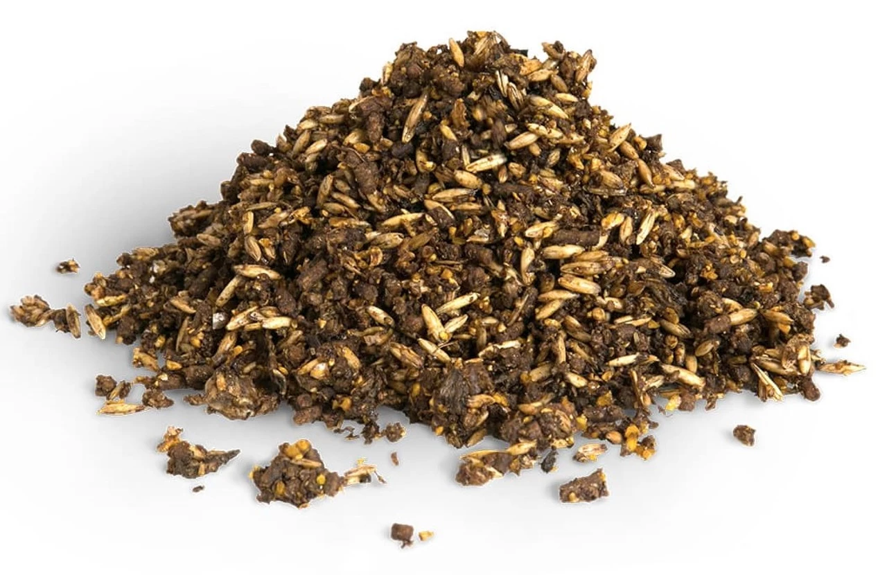 Kalmbach Feeds Tribute Performance Advantage Textured Horse Feed, 50lbs 5 Kalmbach Feeds Tribute Performance Advantage Textured Horse Feed, 50lbs - Image 3