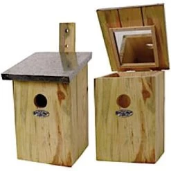 ESSCHERT DESIGN Mirrored Roof Birdhouse