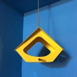 Beekman Fly-Thru Bird Feeder -Pet Supplies Store Beekman bird feeder yellow