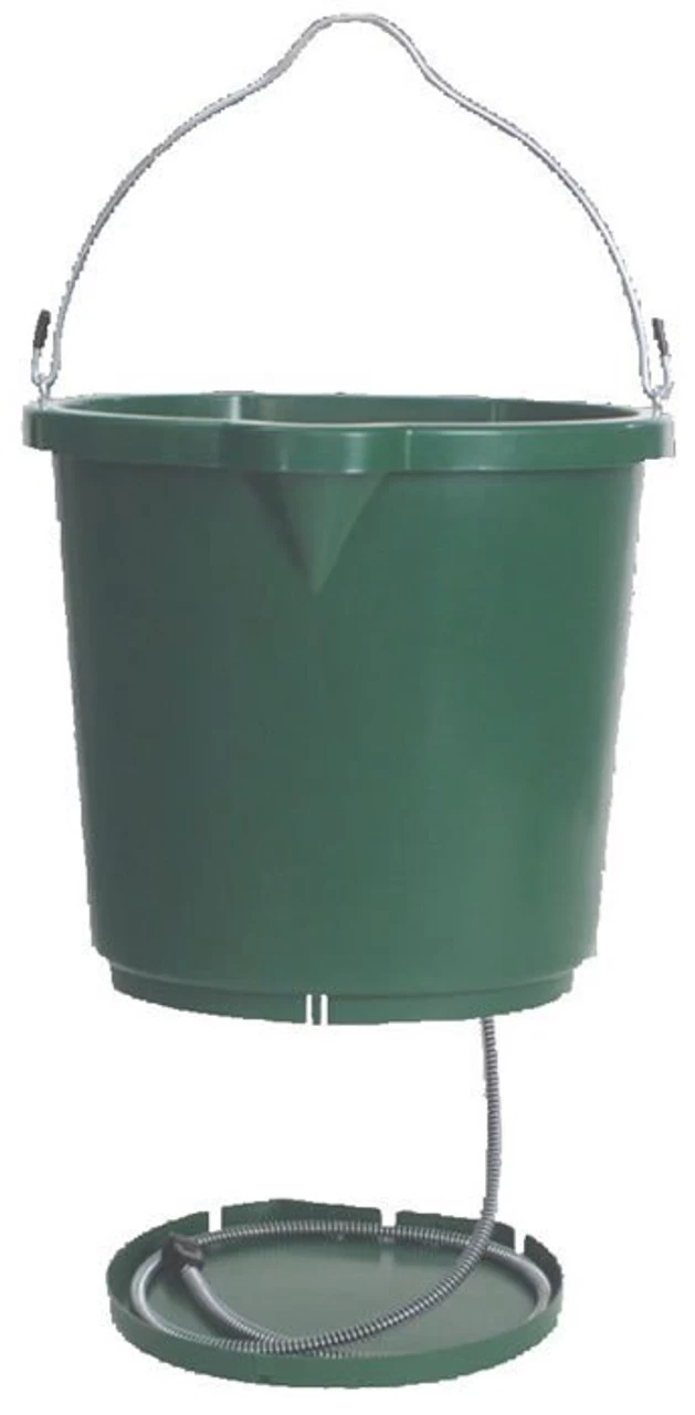 Heated Flat Back Green Water Bucket, 5 Gallon 3 Heated Flat Back Green Water Bucket, 5 Gallon